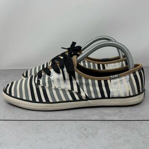 Keds Bold Stripe Sneakers Size 8.5